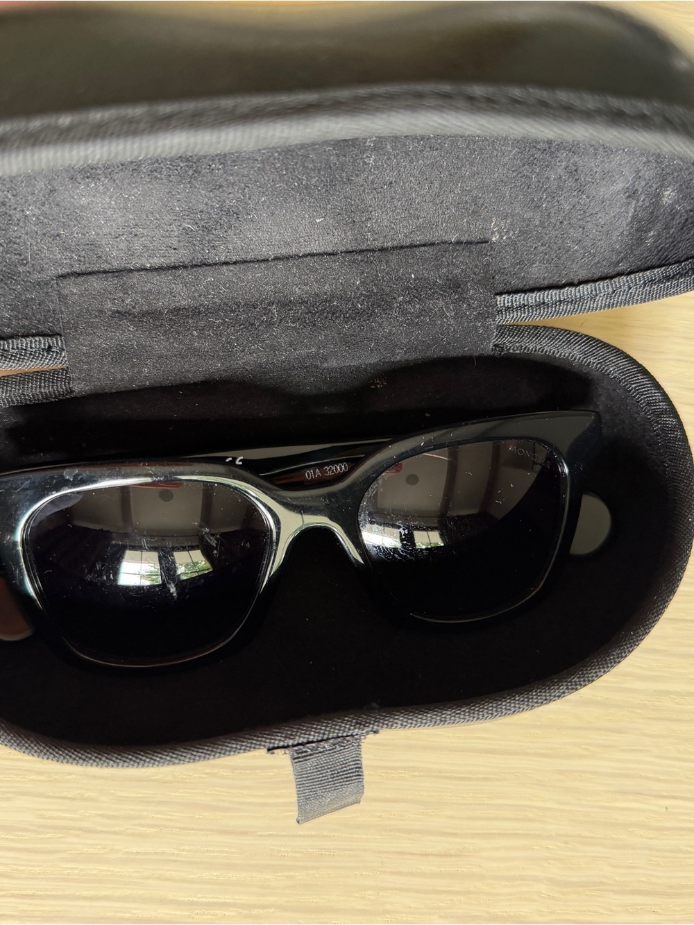 Moncler Women's Black Cat-Eye Sunglasses with Gradient Lenses - Picture 10 of 10